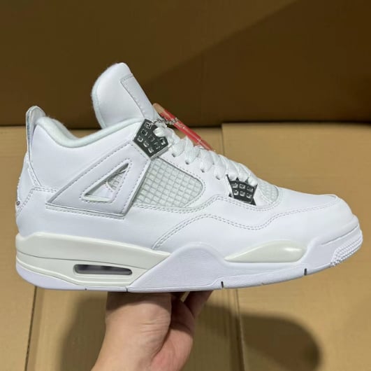 View 4 - White
