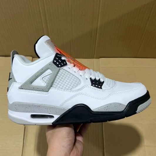 View 5 - White
