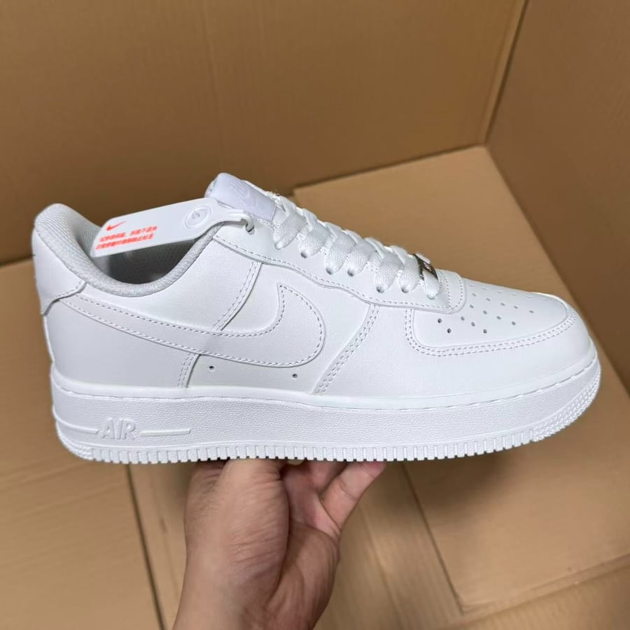 Sneakers T1 Batch Air Force Series