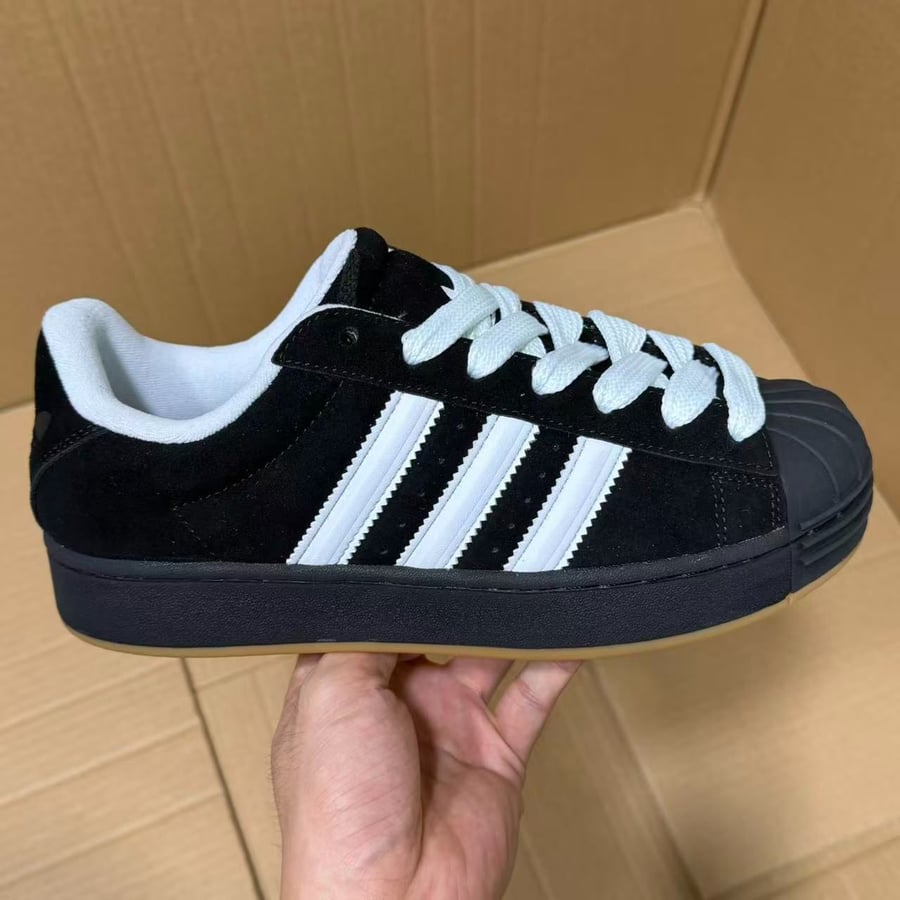 Sneakers T1 Batch Superstar Series