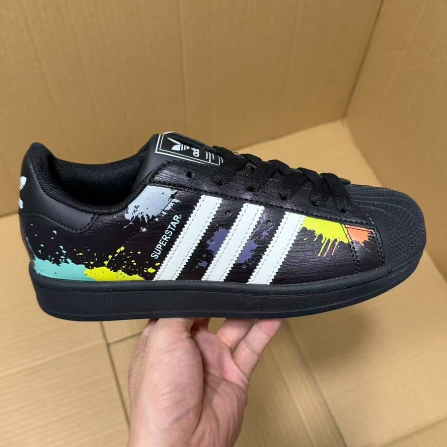 View 7 - Black