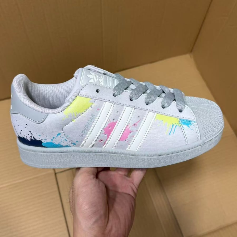 View 6 - Grey