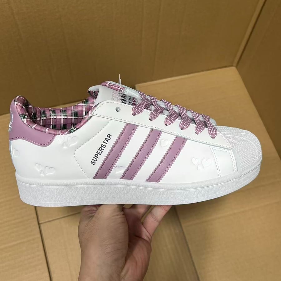 View 4 - White / Purple