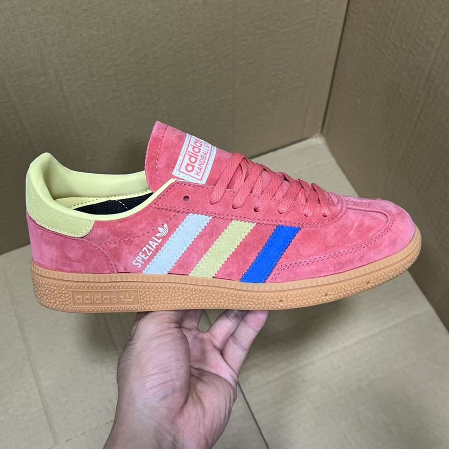 View 2 - Red / Yellow