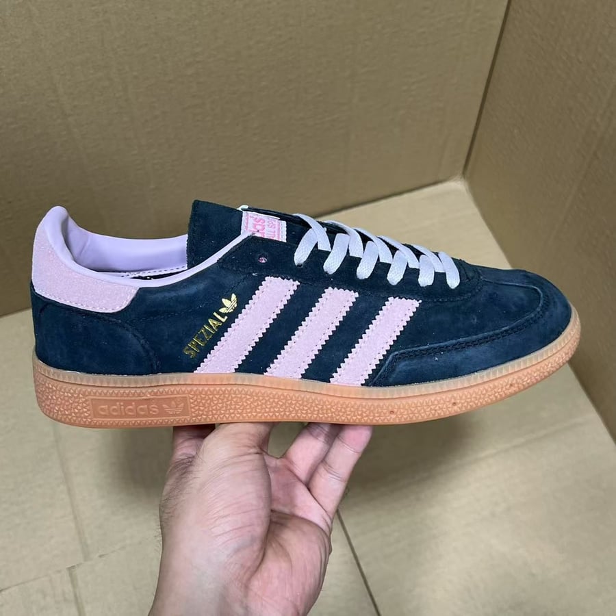 View 5 - Black / Pink