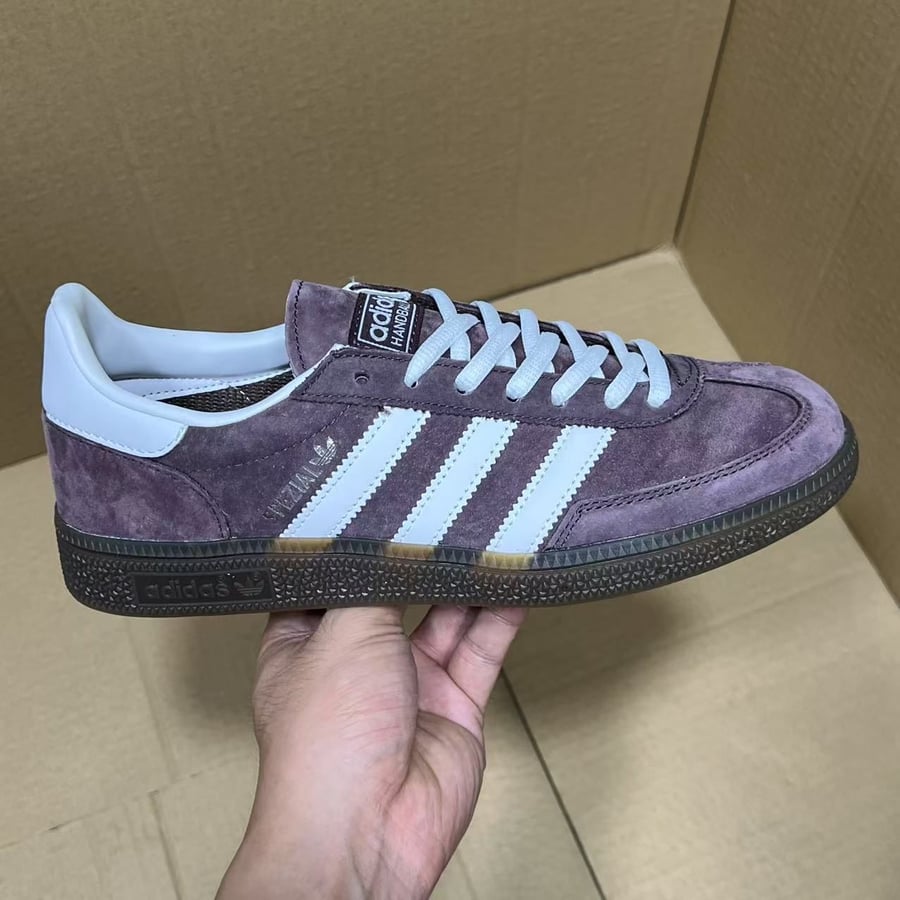 View 4 - White / Brown