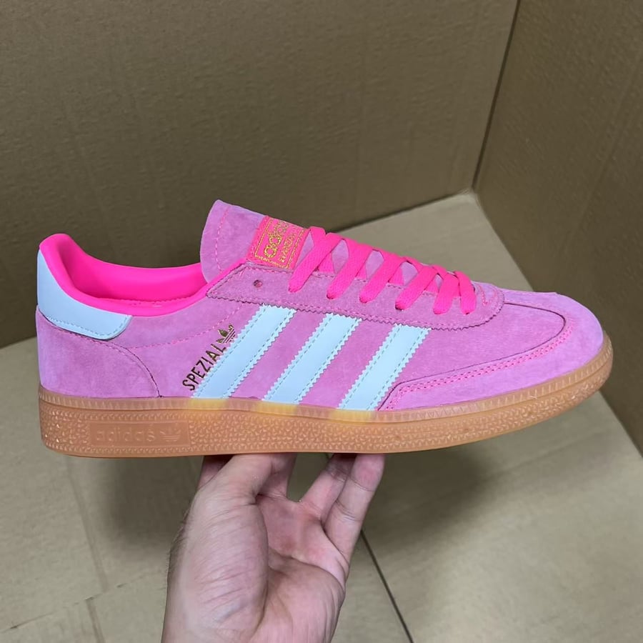 View 7 - White / Pink