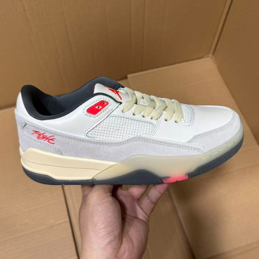 View 7 - White / Grey