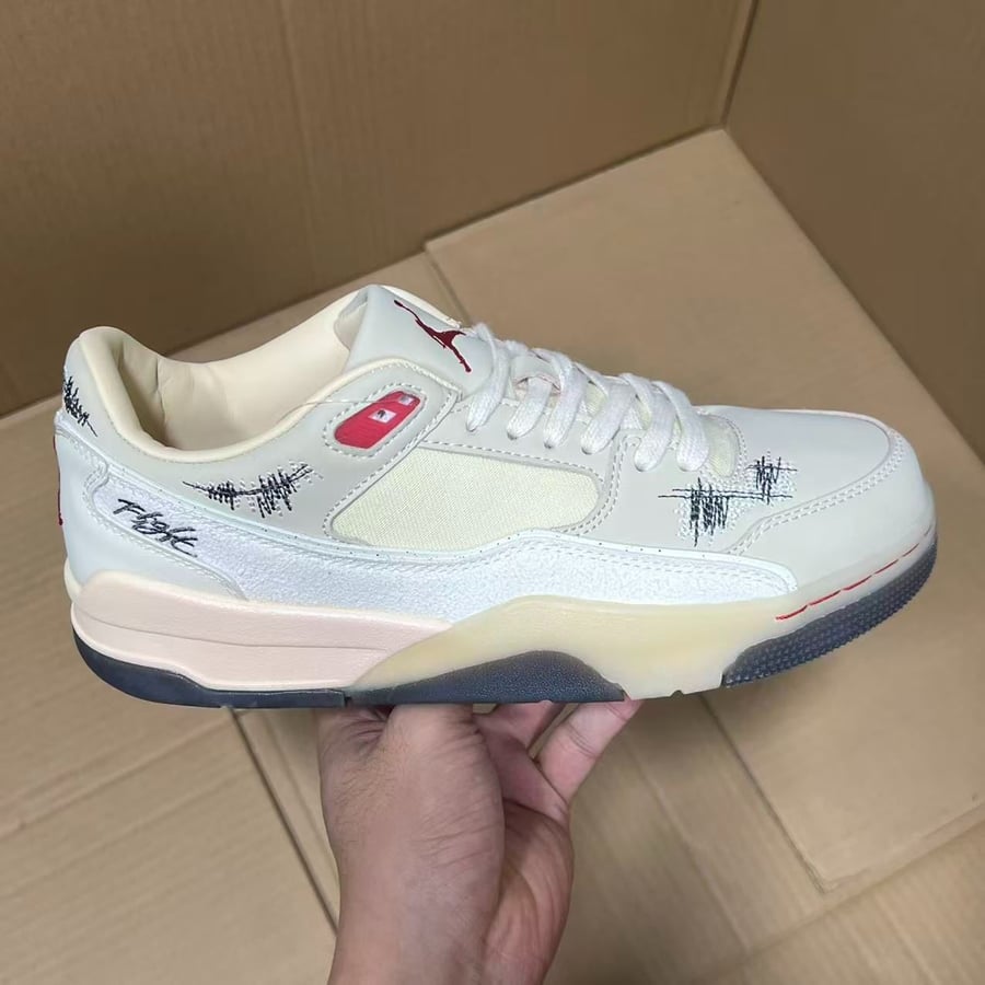 View 2 - Red / Beige