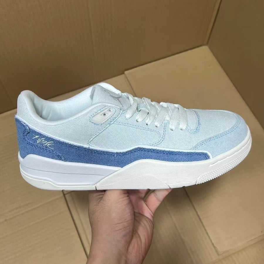 View 2 - Blue