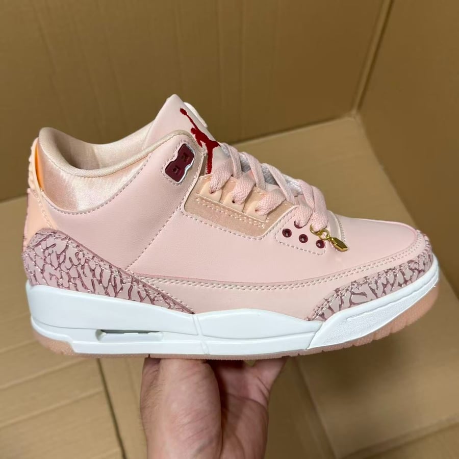 View 3 - Pink