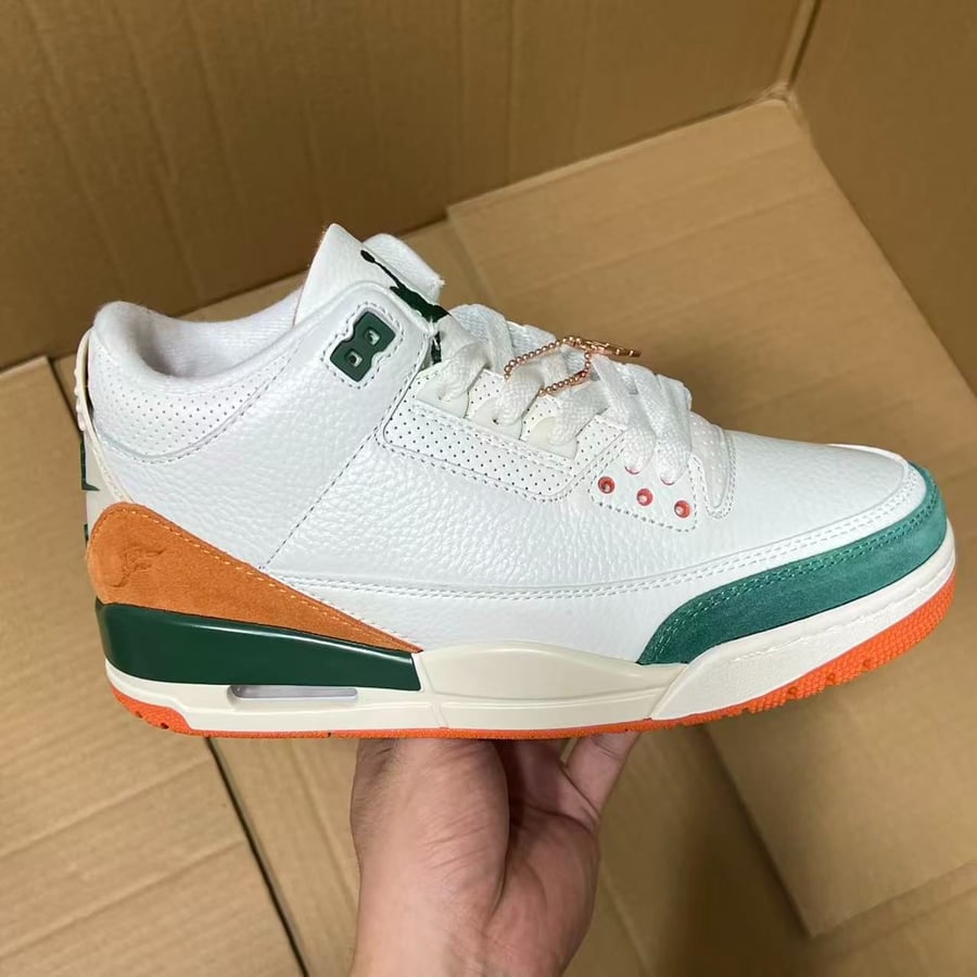 View 5 - White / Orange