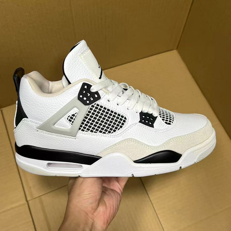 View 6 - White