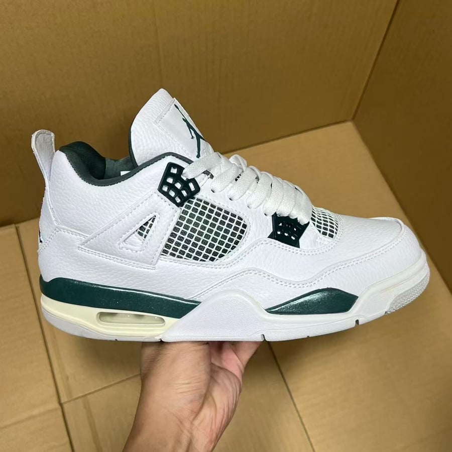 View 4 - White / Green