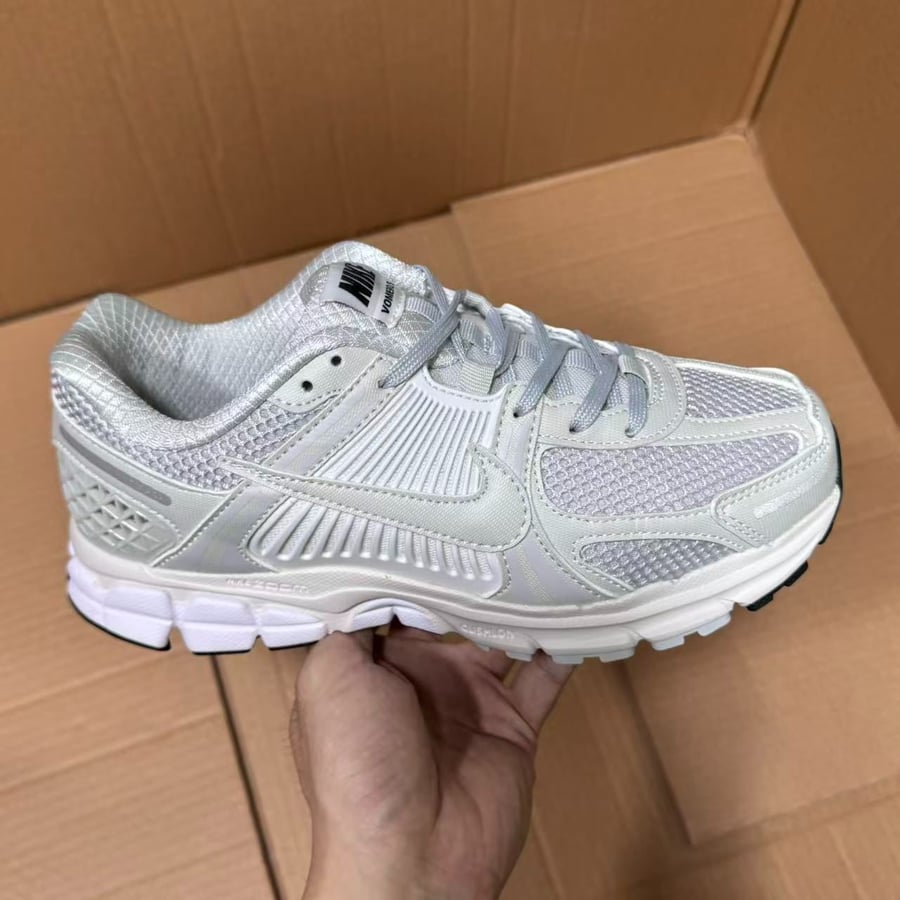 View 7 - Grey