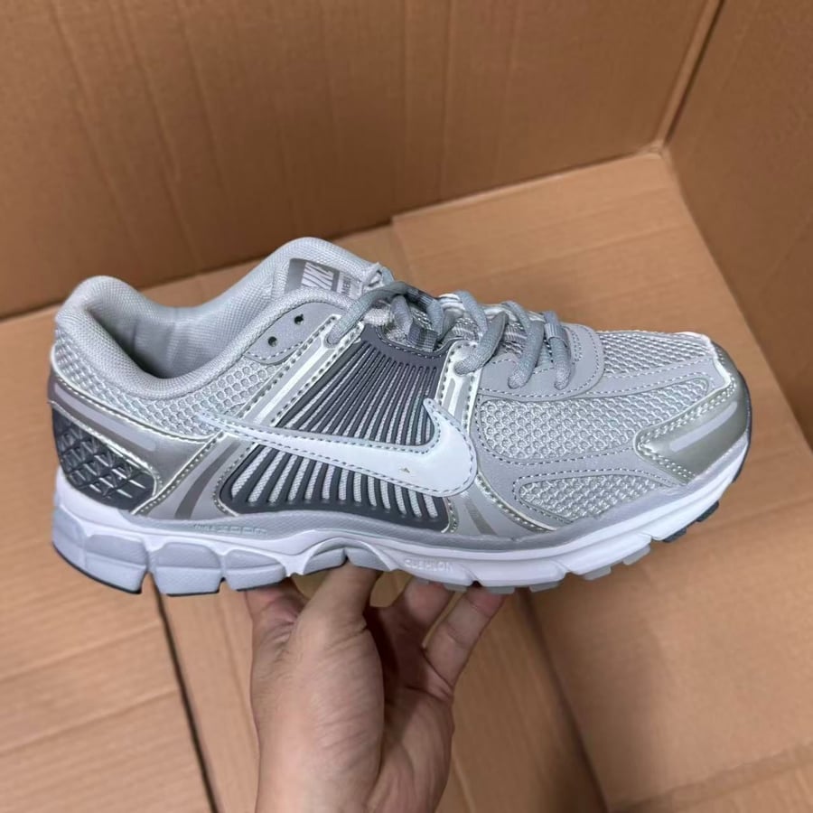 View 7 - Grey