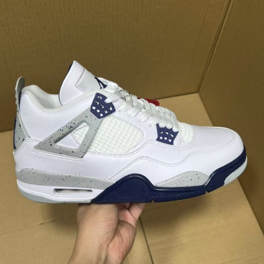 View 2 - White / Blue