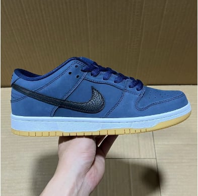 View 10 - Black / Blue