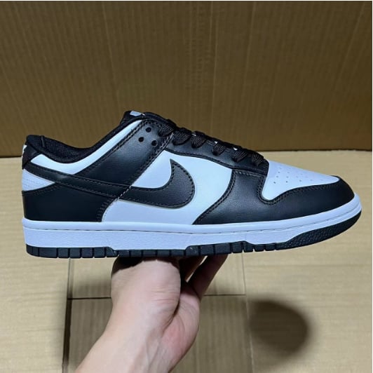 View 8 - Black / White