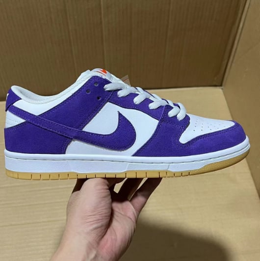 View 6 - White / Purple