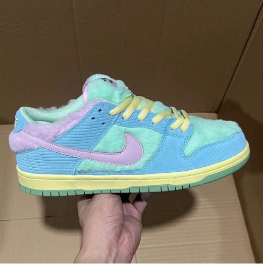 View 5 - Blue / Pink