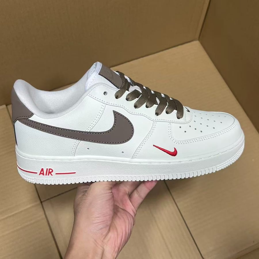View 2 - Brown / Beige