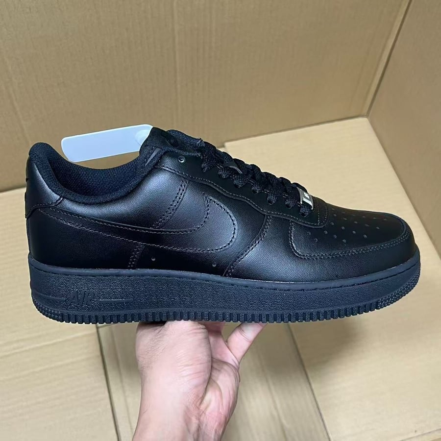 Sneakers X Batch Air Force Series