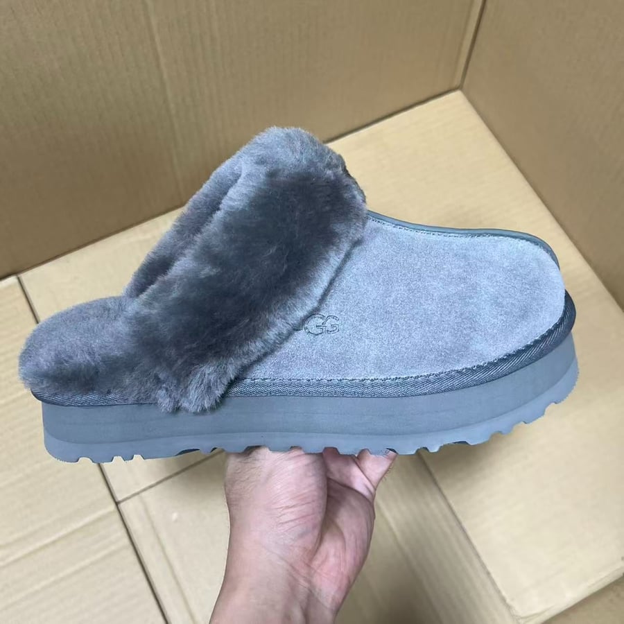 View 10 - Grey