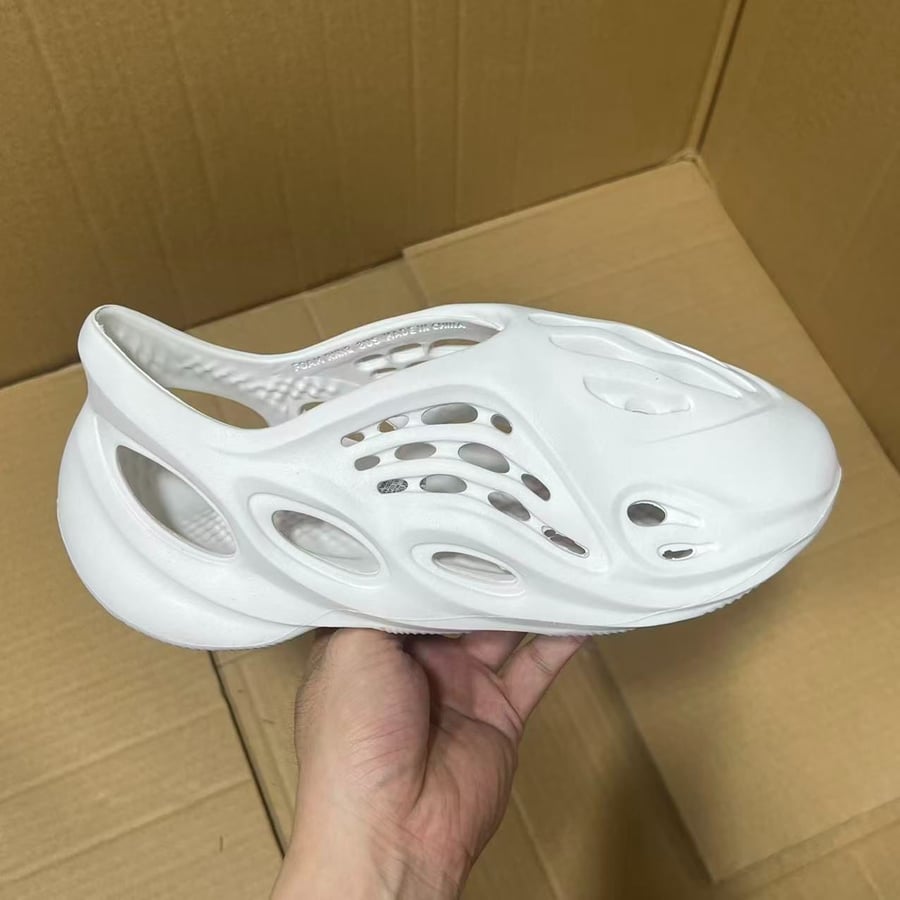 View 2 - White
