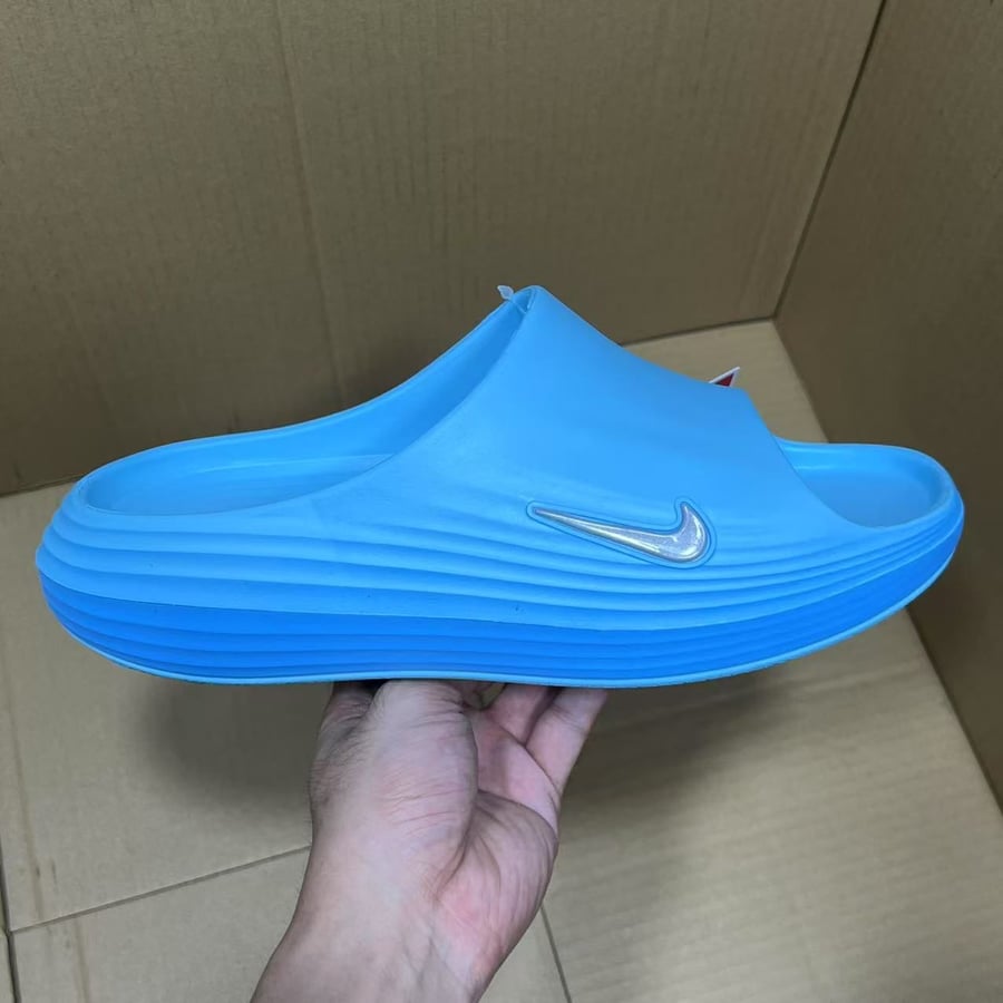 Slides & Sandals X Batch Nike Clogs Series