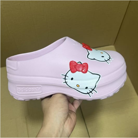 Slides & Sandals X Batch Nike Clogs Series