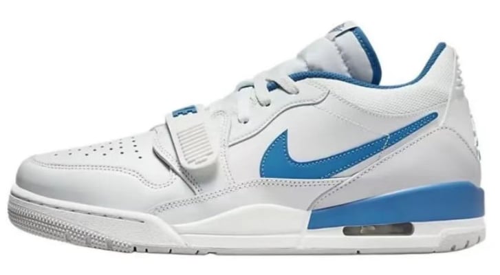 View 5 - White / Blue