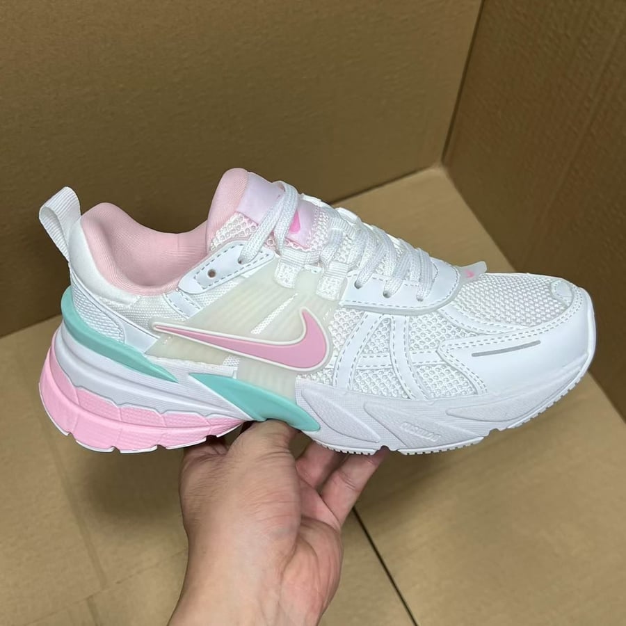 View 2 - White / Pink