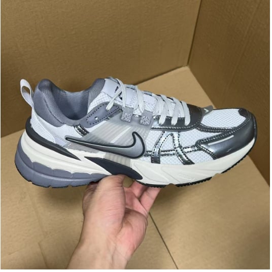 View 2 - Grey