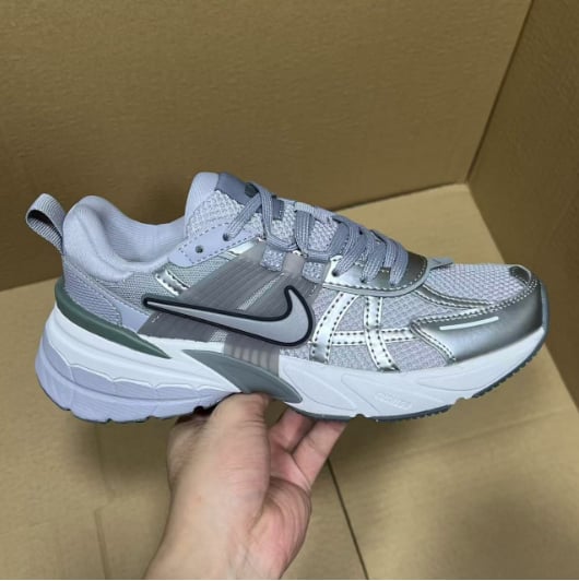 View 6 - Grey