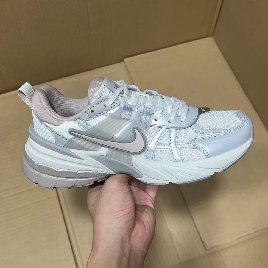 View 2 - Grey