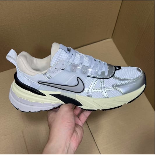 Running Shoes Xp Batch V2K Series