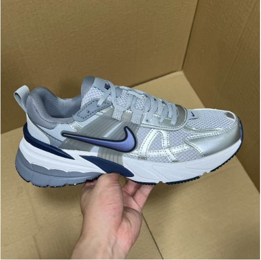 View 4 - Grey