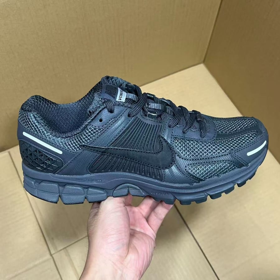 Xp Batch Vomero V5 Running Shoes Series