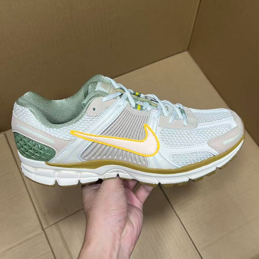 Xp Batch Vomero V5 Running Shoes Series