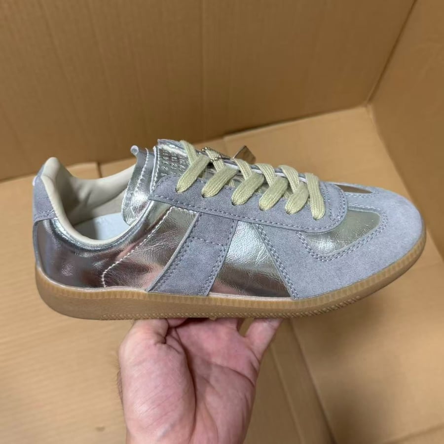 View 2 - Grey
