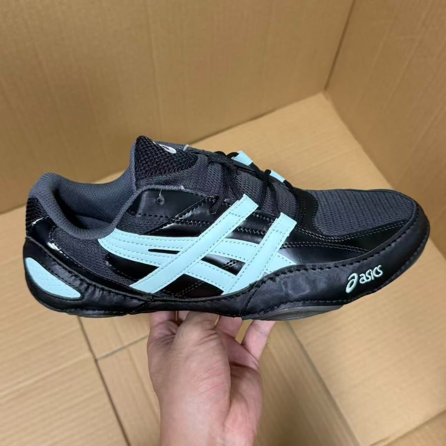 Export Batch Asics Ync Running Shoes Series