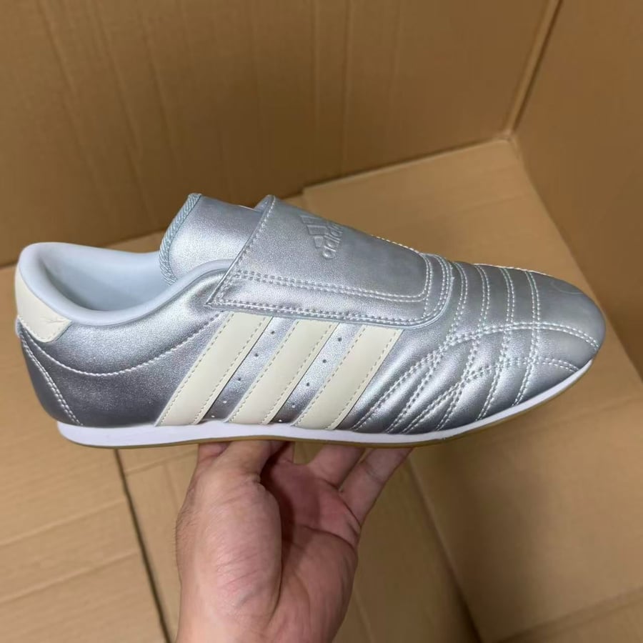 View 2 - Grey