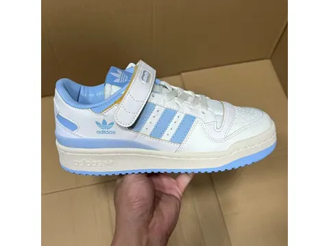 Sneakers Adidas 84 Series