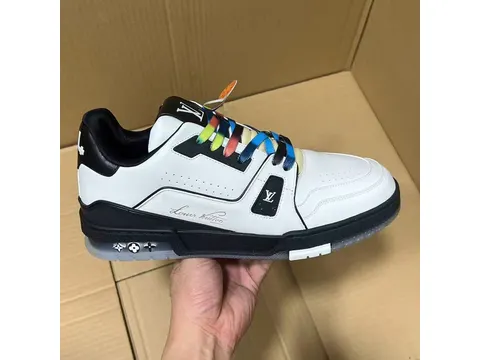 Designer Sneakers Bc Batch Dongguan Batch LV Skate Shoes Series