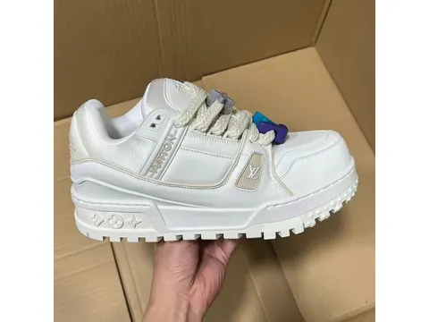 Designer Sneakers Bc Batch Dongguan Batch LV Skate Shoes Series
