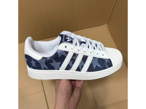 Sneakers Factory Batch Superstar Series