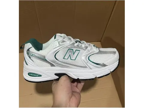 Running Shoes Batch Style & Price Collection