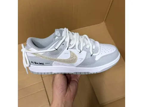 Sneakers Custom Batch Dunk