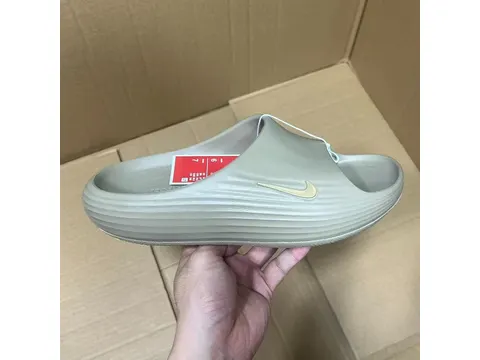 Slides & Sandals Batch Nike Clogs Series